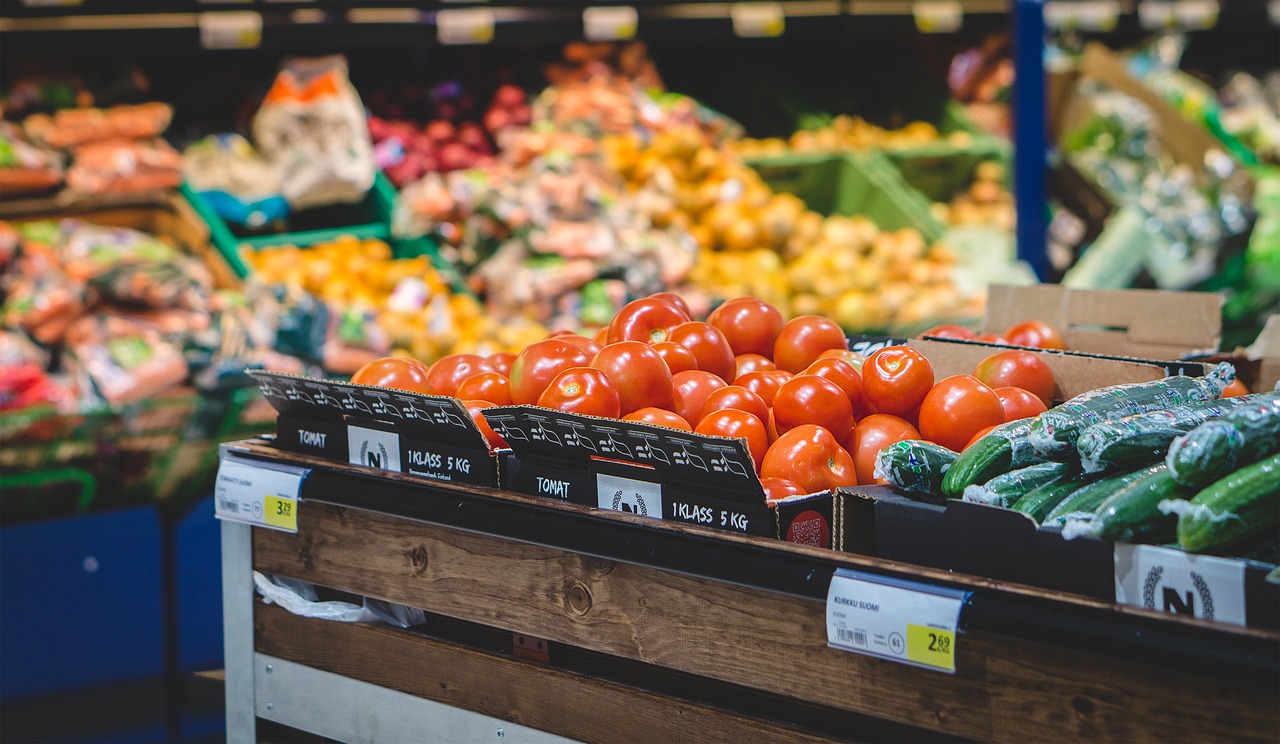 a grocery market